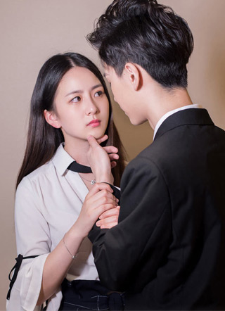 报复游戏：绑来的女佣 截图1